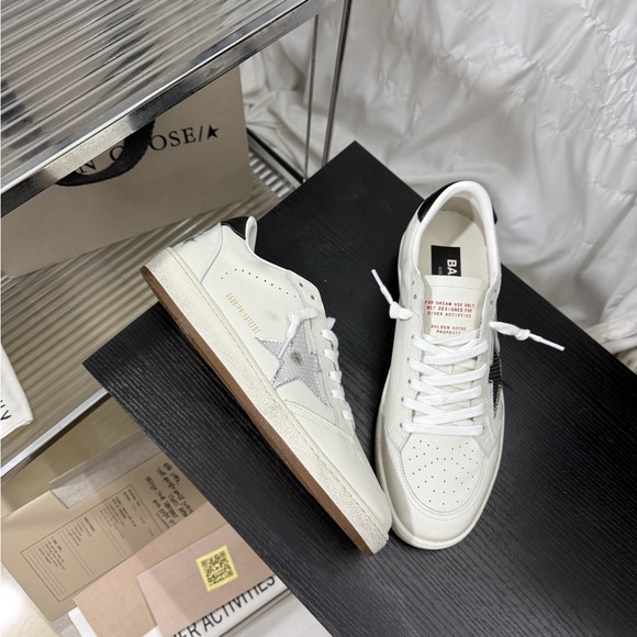Golden Goose BallStar Sneaker - Picture 8 of 9